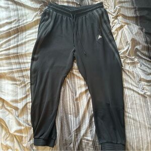Adidas Men’s Tapered Track Pants Black US Men’s Size Large, Unisex